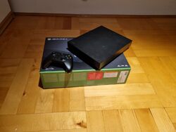 Microsoft Xbox One X 1TB Spielekonsole - Schwarz