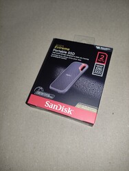 SanDisk Extreme Portable  SSD 2TB USB-C V2 SDSSDE61-2T00-G25
