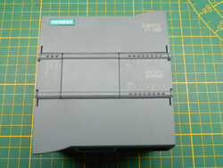 SIEMENS SIMATIC S7-1200 CPU 1212C AC/DC/RLY COMPACT CPU 6ES7 212-1BE40-0XB0