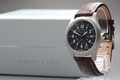 [NEUWERTIG mit Box] HAMILTON Khaki Field H695190 schwarzes Zifferblatt...