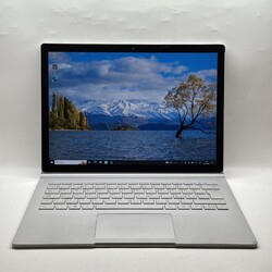 Microsoft Surface Book 2 13,5 Zoll i5-7300U/8GB/256GB SSD MIT RISS B092