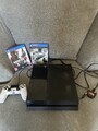 Sony PlayStation 4 500GB Heimvideospielkonsole Jet Black. Controller & Spiele.