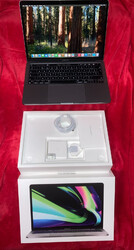 MacBook Pro A2338 2020 M1 512GB SSD 8GB RAM Retina Touch Bar Top Zustand