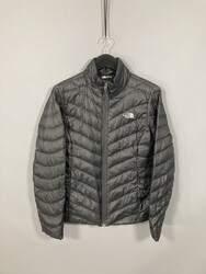 THE NORTH FACE 800 STEPPJACKE - Medium - Schwarz - Top Zustand - Damen