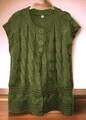 Gr. 44/46 Ärmellose Strickweste Strickjacke mit Zopfmuster Drucknopfverschluss