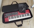 Clavia Nord Lead A1 inkl. Tasche; Zustand wie neu, Schutzfolie noch auf LED-Anz.