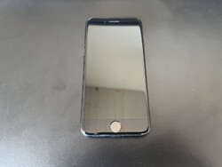 Apple iPhone 7 - 32GB (A1778) - Schwarz (Ohne Simlock) - Akku schwach