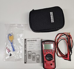 Benning MM 2-2 Hand-Multimeter  digital  CAT III 600 V, CAT IV 300 V Anzeige