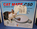 CAT MATE C50 automatischer Tierfutterautomat mit 2 Eisbeuteln 5 Schüsseln - verpackt