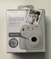 Fujifilm instax mini 9 Sofortbildkamera Instant Camera inkl. Film weißgrau