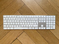 Apple Magic Keyboard mit Ziffernblock - Deutsch (A1843), guter Zustand
