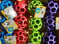 JW Pets HOL-EE Roller Hundeball Hundespielzeug Netzball befüllbar Gr. M 11cm