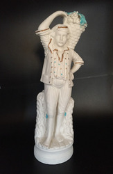 Vintage Parian Ware - italienische Bauernfigur - Traubenträger 12 Zoll hoch - 888 Gramm