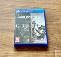 Tom Clancy's Rainbow Six: Siege (Sony PlayStation 4, 2015) PS4