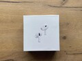 Apple AirPods Pro (2. Gen.) MagSafe Ladecase (USB-C) 2023 Weiß C-Ware