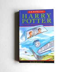 1998 Harry Potter and the Chamber of Secrets J.K. Rowling Paperback LIKE NEW