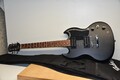 Epiphone SG Special Vintage Edition Ebenholz Gitarrenwarnoberfläche mit Softcase