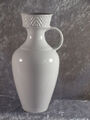 Royal KPM Kerafina Porzellan weiße Design Vase Krug Nr. 571/3 Handarbeit 70er