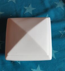 Fürstenberg Porzellan Design-Deckeldose weiß schöne Form Bonboniere modern Top