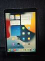 Apple iPad 9. Generation - 64GB - WIFI - Space Grau. 