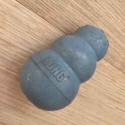 KONG Classic Größe L ca. 8cm  Blau robuste Hundekauspielzeug Gebraucht Cp29 blue