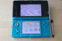 Nintendo 3DS Spielkonsole - Aqua Blau