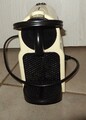 Nespresso Kapselmaschine DeLonghi EN 80.B Inissia Hochdruckpumpe  top