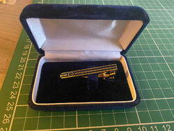 Hino Motors tie pin in box