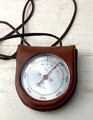 BARIGO Barometer und Altimeter Höhenmesser mit Lederetui