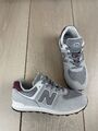 Authentisch New Balance 574 - Burgund/Grau - UK 4 - BRANDNEU OHNE VERPACKUNG