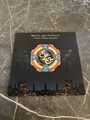 ELECTRIC LIGHT ORCHESTRA ELO A New World Record 1976 UK Vinyl LP.