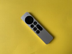 Originale Apple TV Fernbedienung Siri Remote (2. Generation) A2540
