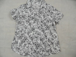 YESSICA C&A schöne Kurzarmbluse weiß schwarz Blumenmuster Gr. 48 TOP HA1219
