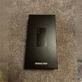 NEU VERSIEGELT Samsung Galaxy S23+ Plus 256GB SM-S916B/DS Phantom schwarz (entsperrt)