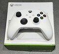 Microsoft XBOX Wireless Controller in Robot White - sehr guter Zustand