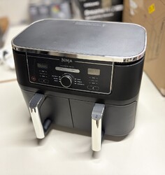 Ninja Foodi MAX Dual Zone Heißluftfritteuse [AF400EU] 2470 W, 9,5 l  *DEFEKT*