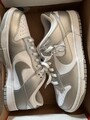 Neu Original Nike Dunk low in Silver Chrome Gr.44