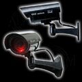 2 x CCD Überwachungskamera Attrappe LED Außen Innen CCTV Dummy Cam Camera Kamera