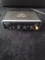 Behringer UMC22 U-Phoria USB Audio Interface
