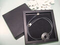 Halsreif Halsband Halskette Metall Kreis in silber modern Kautschukband schwarz