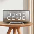 Digitaler LED Tischuhr Wecker mit Temperaturanzeige, Uhrzeit und Schlummerfunkti