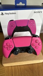 PlayStation 5 DualSense Wireless Controller – Nova Pink