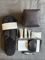 Giorgio Armani Etihad Airways The Residence Leather Amenity Kit Pouch Tasche Zip 