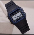 Casio Class Digitaluhr F91 Water Splush F91 Look mit Resin Armband in schwarz