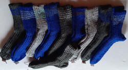 1 Paar Handgestrickte Socken Gr. 44/45 -- Farbe wählbar NEU + TOP MODISCH !!!!