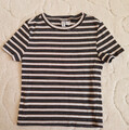 DIVIDED H&M - Kinder Kurzarm T - Shirt - Gr. 98 evtl. 104 - gestreift