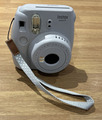 Fujifilm Instant Film Instax Mini 9 Sofortbildkamera grau automatisch getestet funktioniert