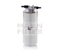 Kraftstofffilter MANN-FILTER WK 7002 für AUDI A6 Avant (4F5, C6) Leitungsfilter
