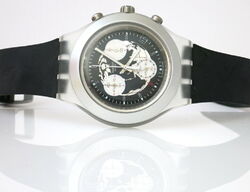 THE WORLD IS NOT ENOUGH - Bond Swatch 007 - SVCK4003 - NEU