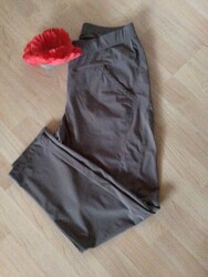 Biete eine kaum getragene Hose von Raffaello Rossi In Gr.38/40 olivgrau 